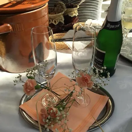 Bed & Breakfast Wolski 3*